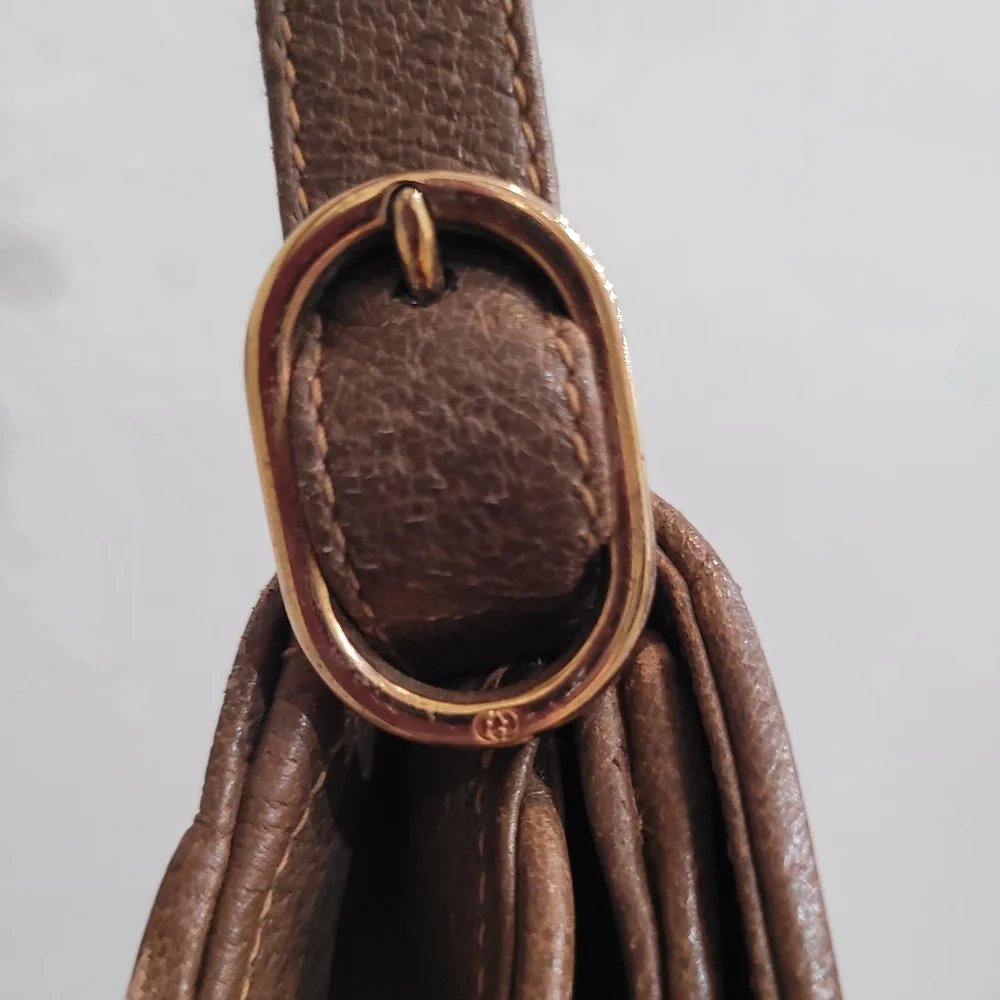 GUCCI Crosbody Bag, Clutch, Two Ways, Vintage, Prestige Condition - Picture 13 of 16